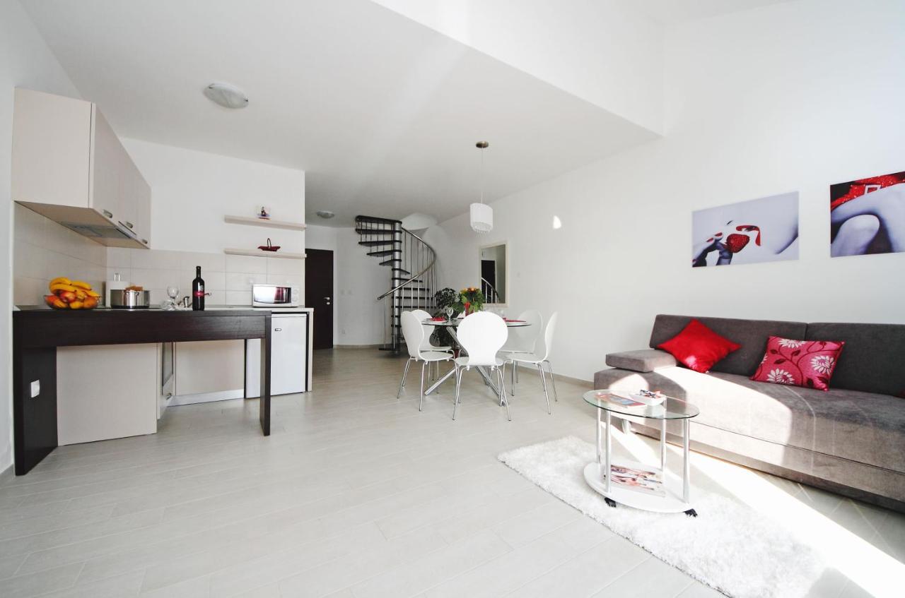 Apartments Du Lux Mokošica Buitenkant foto