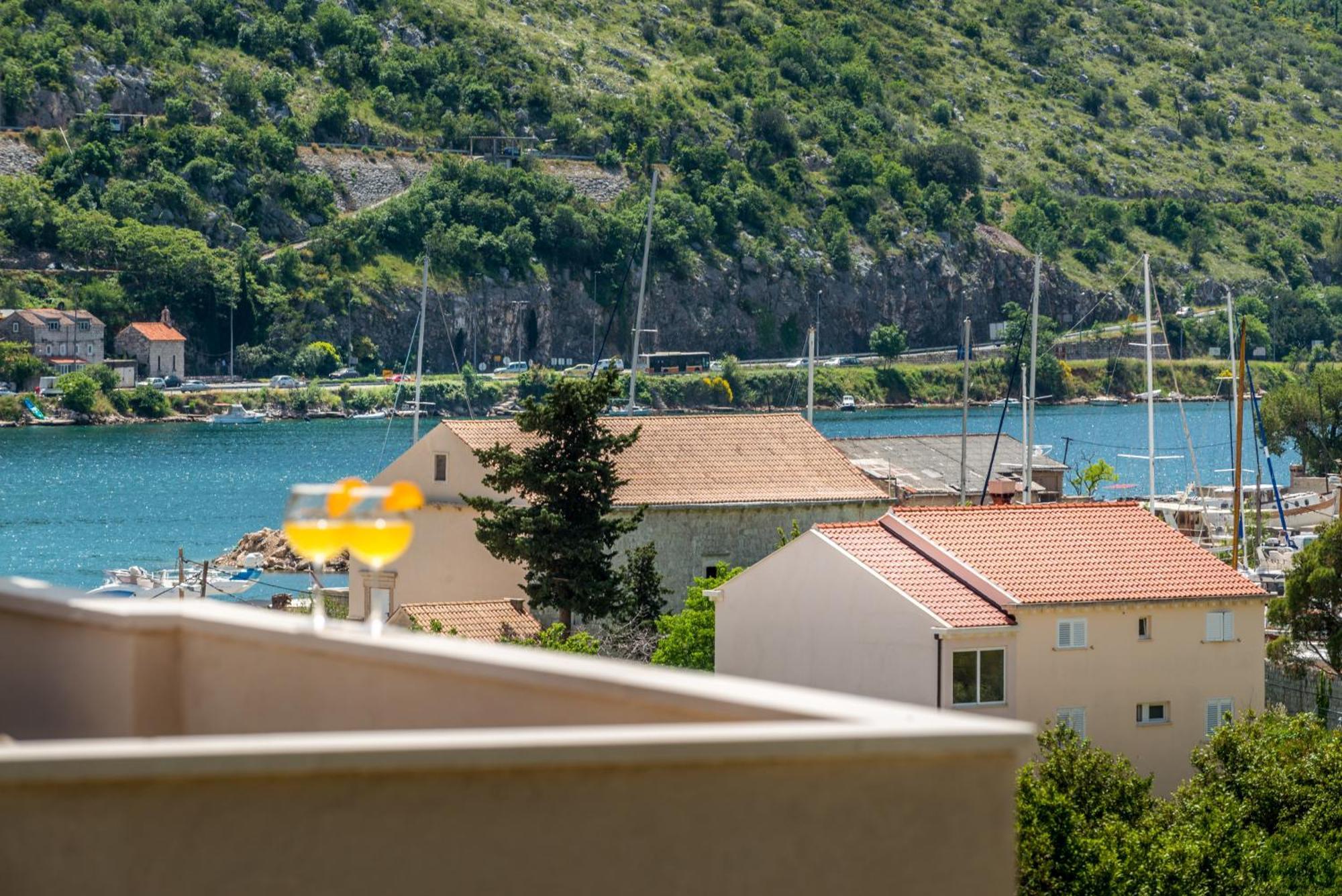 Apartments Du Lux Mokošica Buitenkant foto